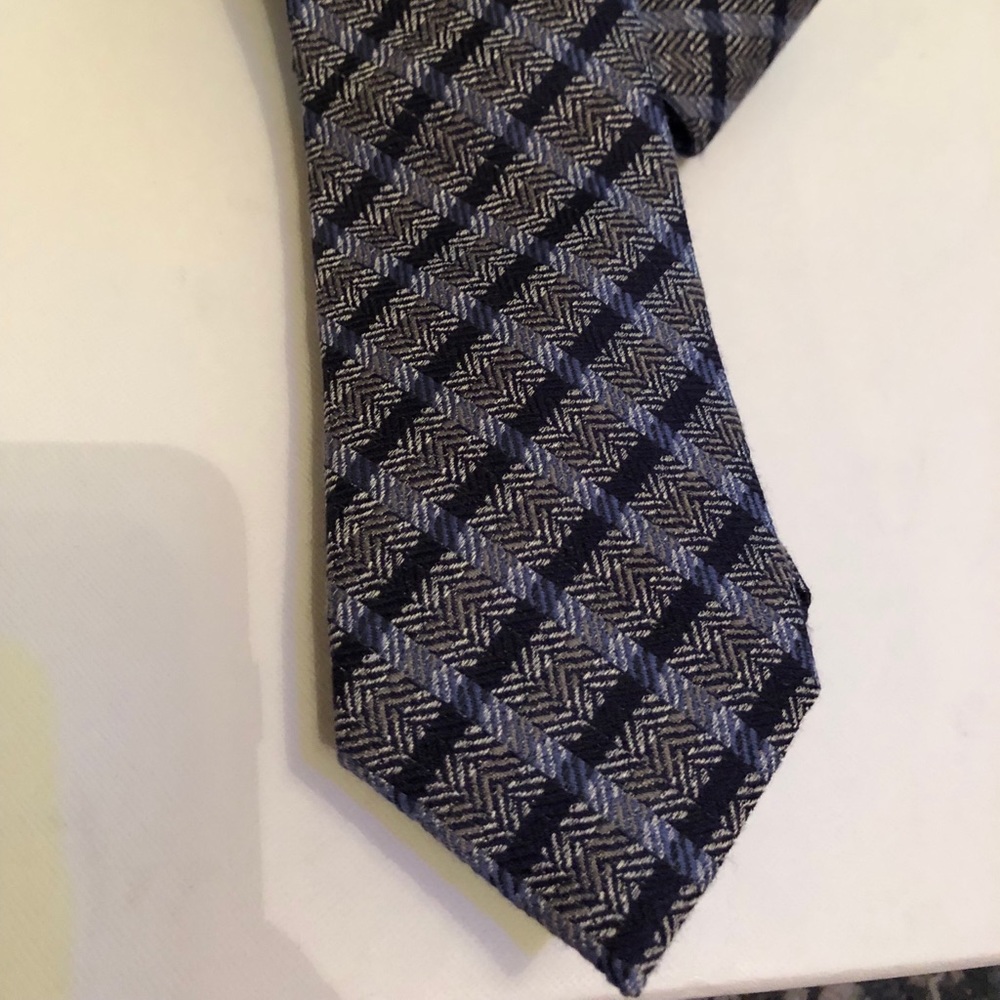Michael Kors brand new blue multi knit fashion tie